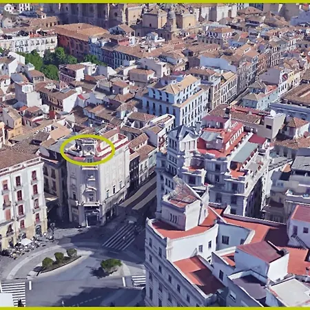 Chezmoihomes Luxury Penthouse * Granada